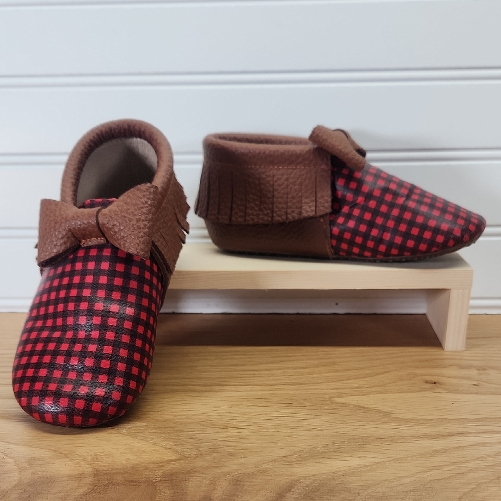 Monkey Feet Leather Moccasins Red And Black Check Size 3-4Y